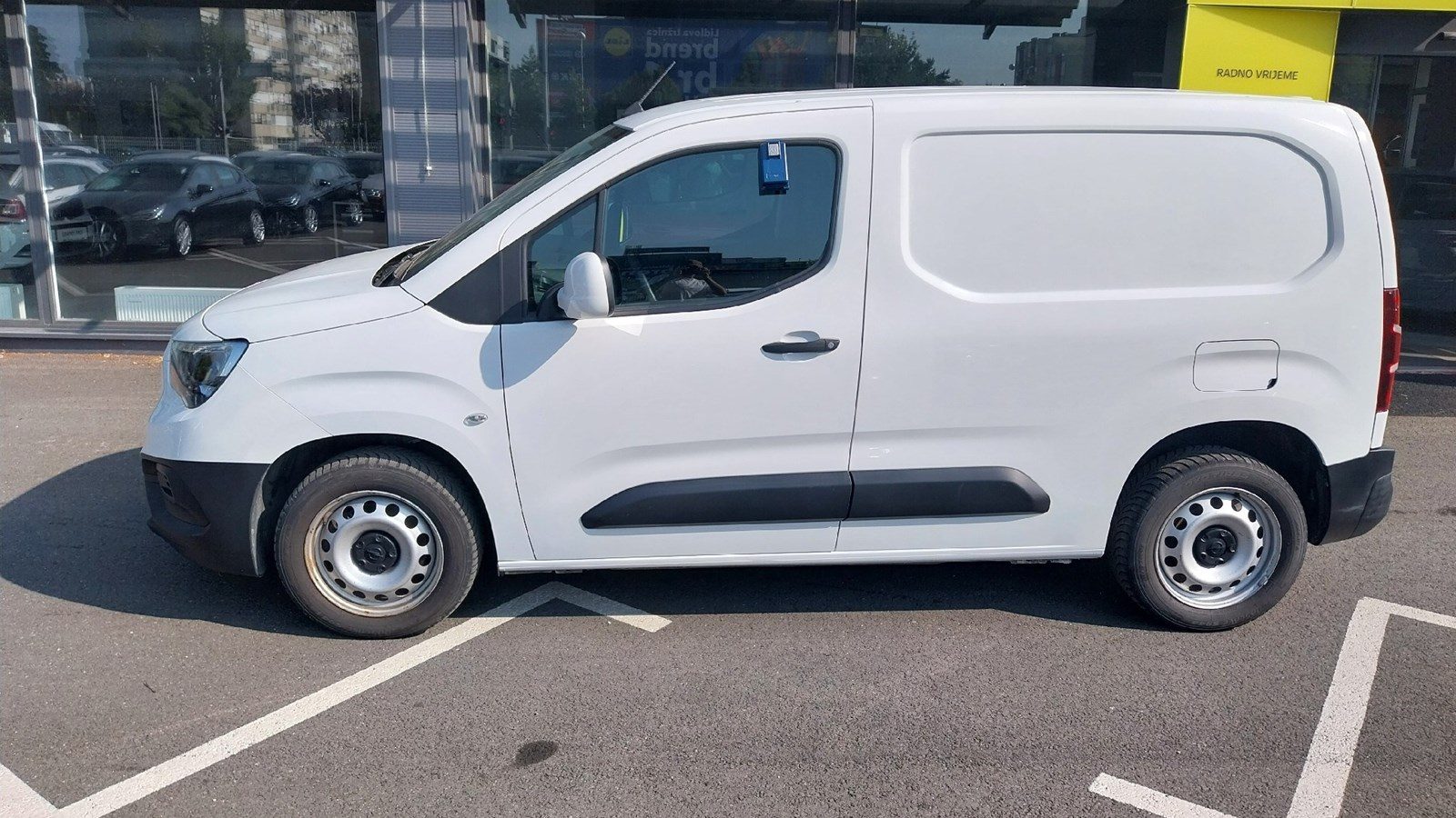 2020 Opel Combo van — fotografija 4