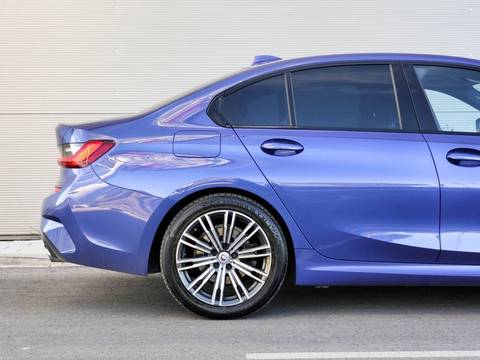2022 BMW Serija 3 — sličica 16