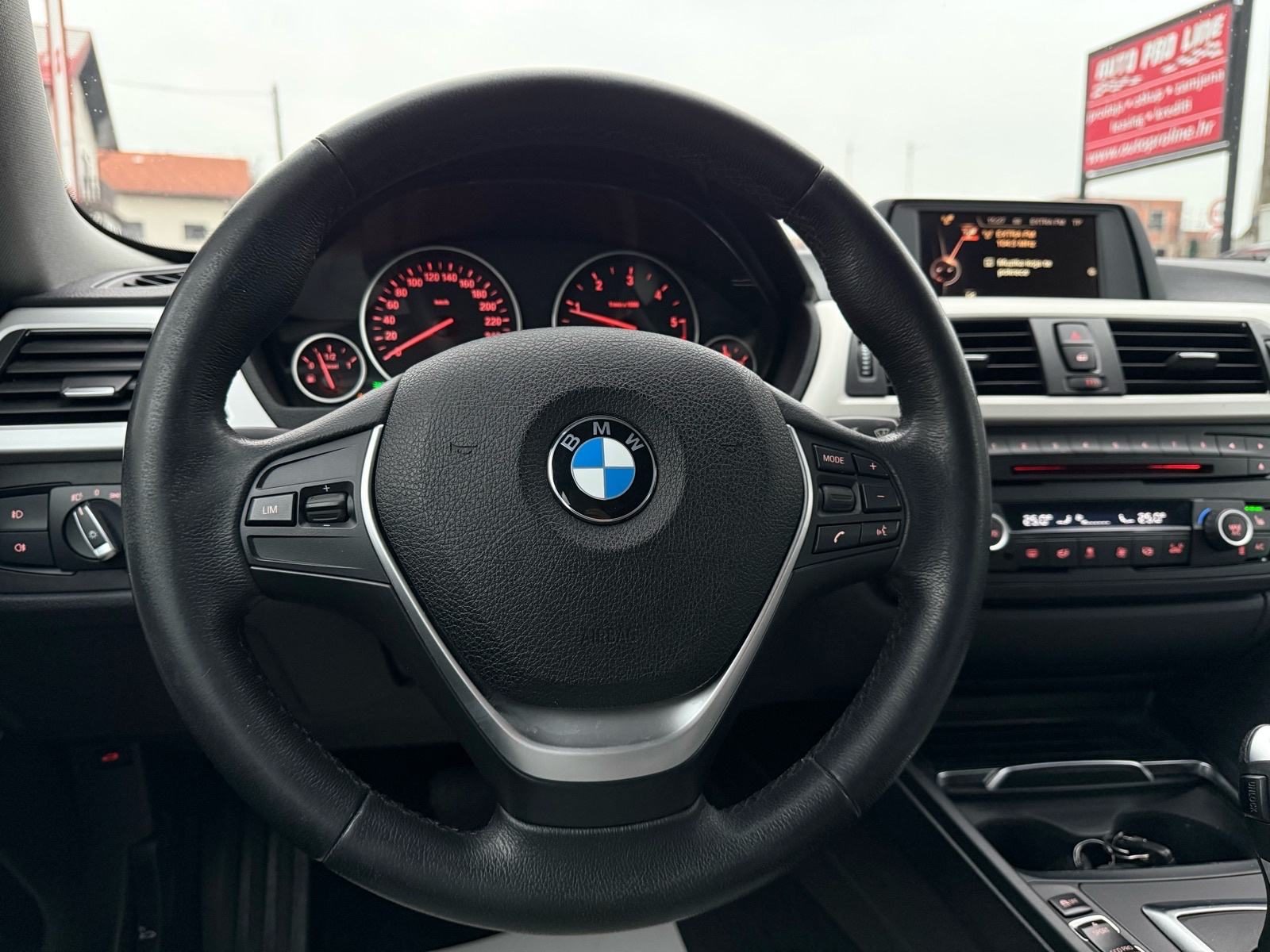 2016 BMW Gran — fotografija 18