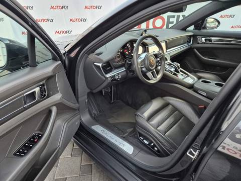 2017 Porsche Panamera — sličica 11