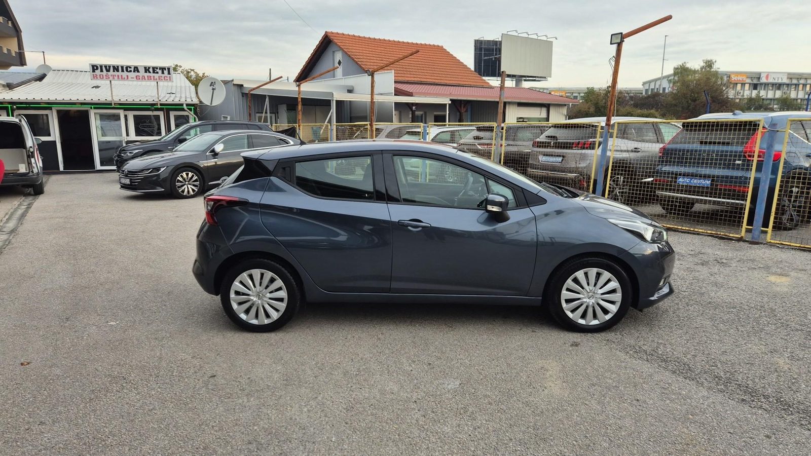 2018 Nissan Micra — fotografija 12