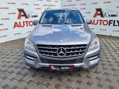 2012 Mercedes-Benz M-klasa — sličica 2