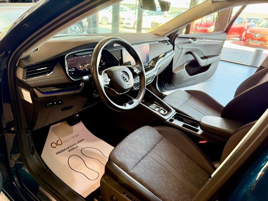 2021 Škoda Octavia — fotografija 13