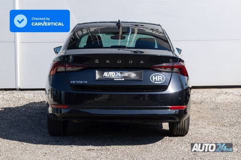 2022 Škoda Octavia Style — sličica 4