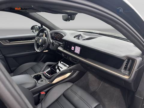 2026 Porsche Cayenne — sličica 10