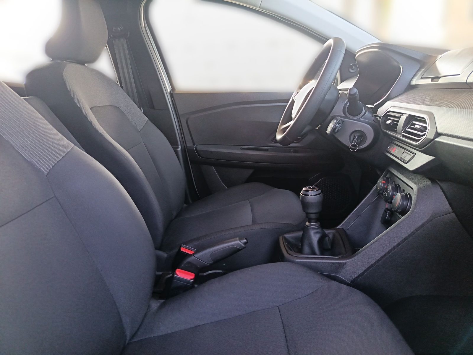 2023 Dacia Sandero — fotografija 25