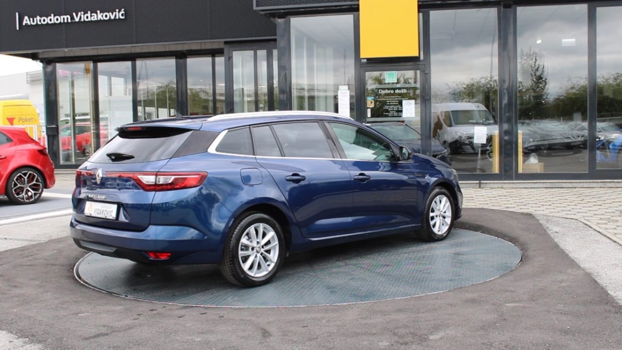 2017 Renault Megane Grandtour — fotografija 3
