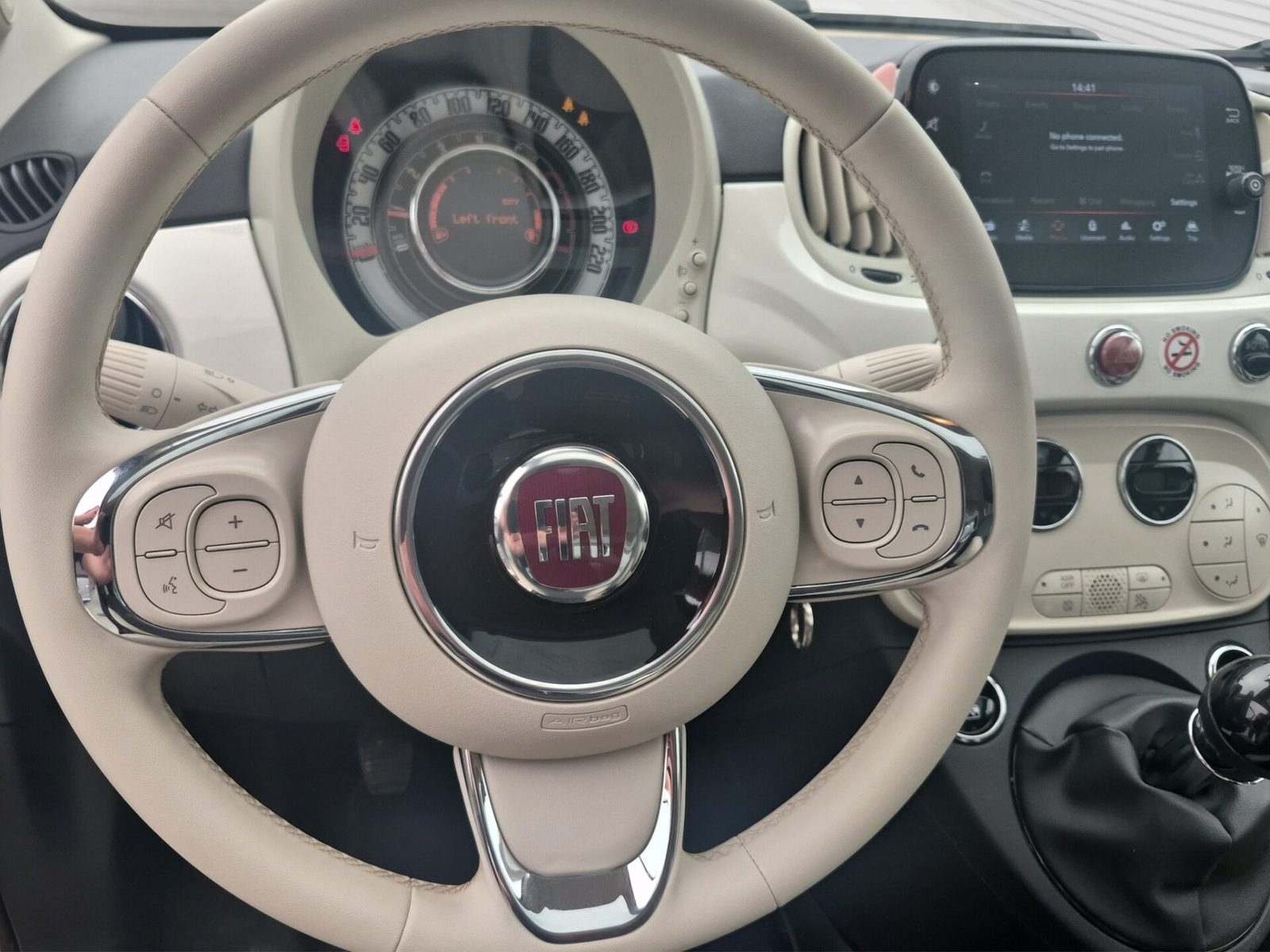 2022 Fiat 500 — fotografija 11