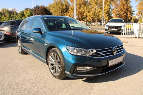 2022 Volkswagen Passat Variant — sličica 3