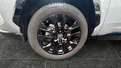 Toyota RAV4 — sličica 16