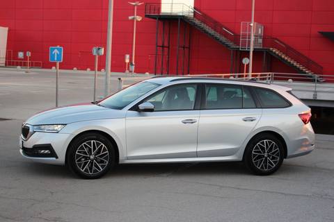 2023 Škoda Octavia — sličica 16