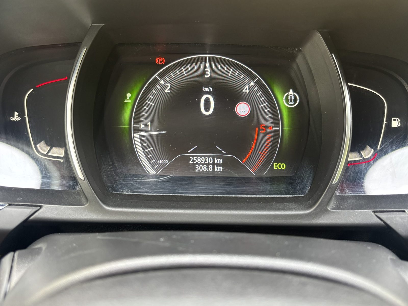 2016 Renault Scenic — fotografija 24