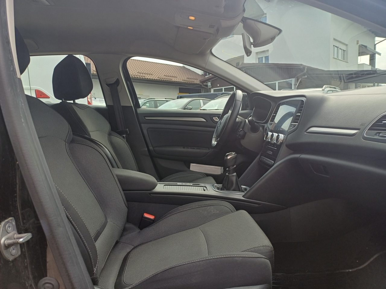 2023 Renault Megane — fotografija 17