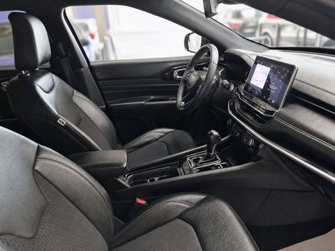 2022 Jeep Compass — sličica 22