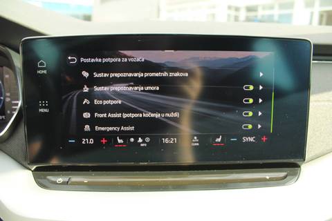 2022 Škoda Octavia — sličica 24