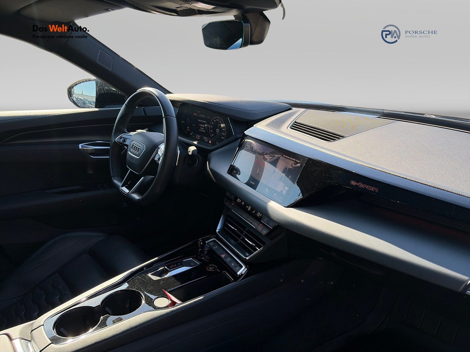 2021 Audi e-tron GT — fotografija 13