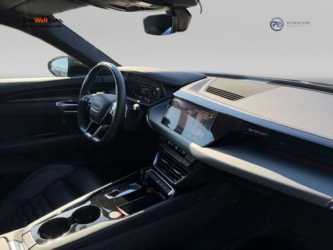 2021 Audi e-tron GT — sličica 13