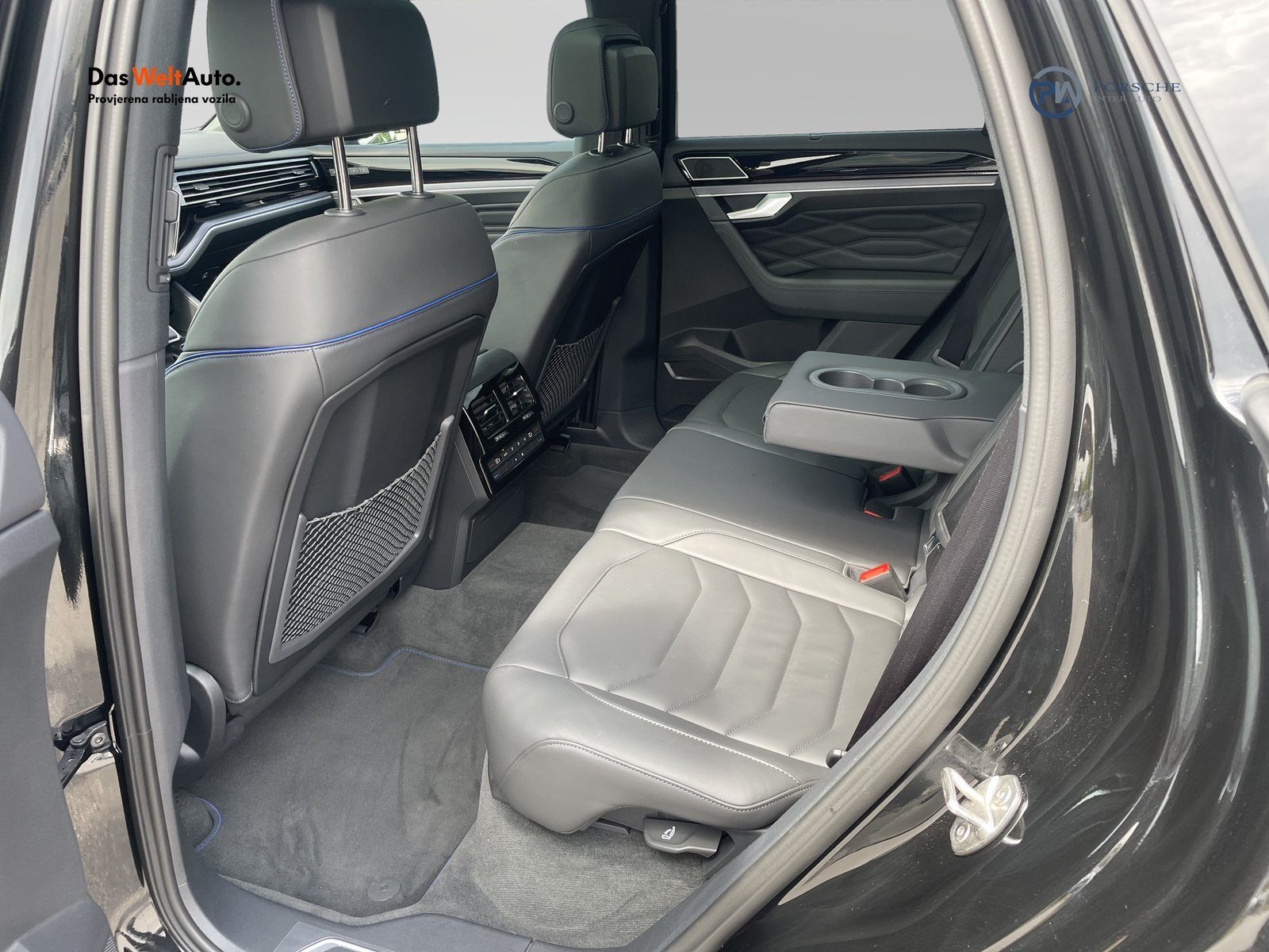 2026 Volkswagen Touareg — fotografija 10