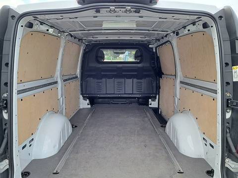 2021 Mercedes-Benz Vito — sličica 8