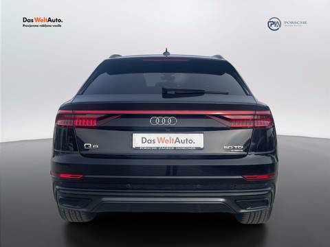 2020 Audi Q8 S line — sličica 5