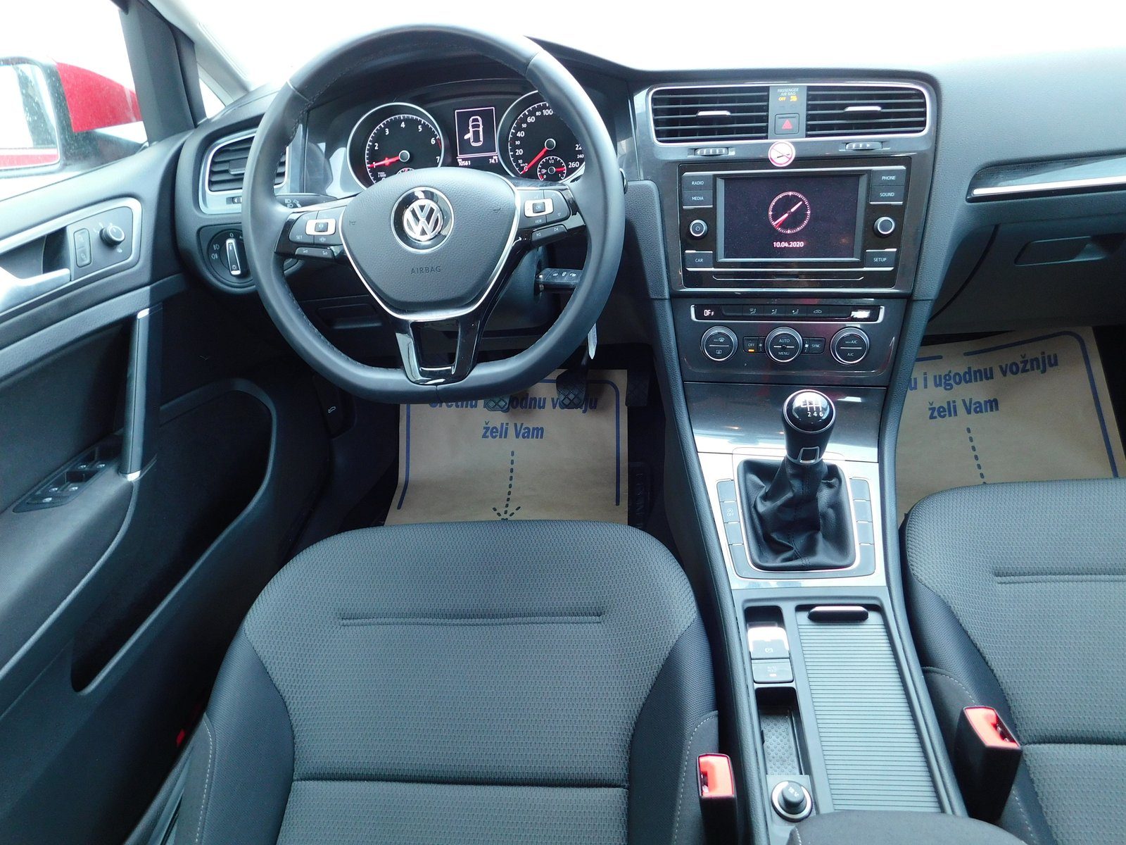 2019 Volkswagen Golf — fotografija 9