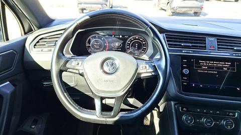 2017 Volkswagen Tiguan — sličica 10