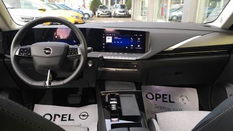 2023 Opel Astra — sličica 16