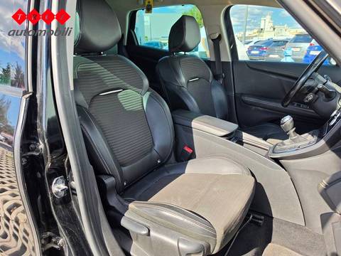 2017 Renault Scenic — sličica 7