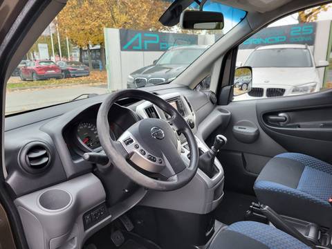 2013 Nissan Nv200 — sličica 10
