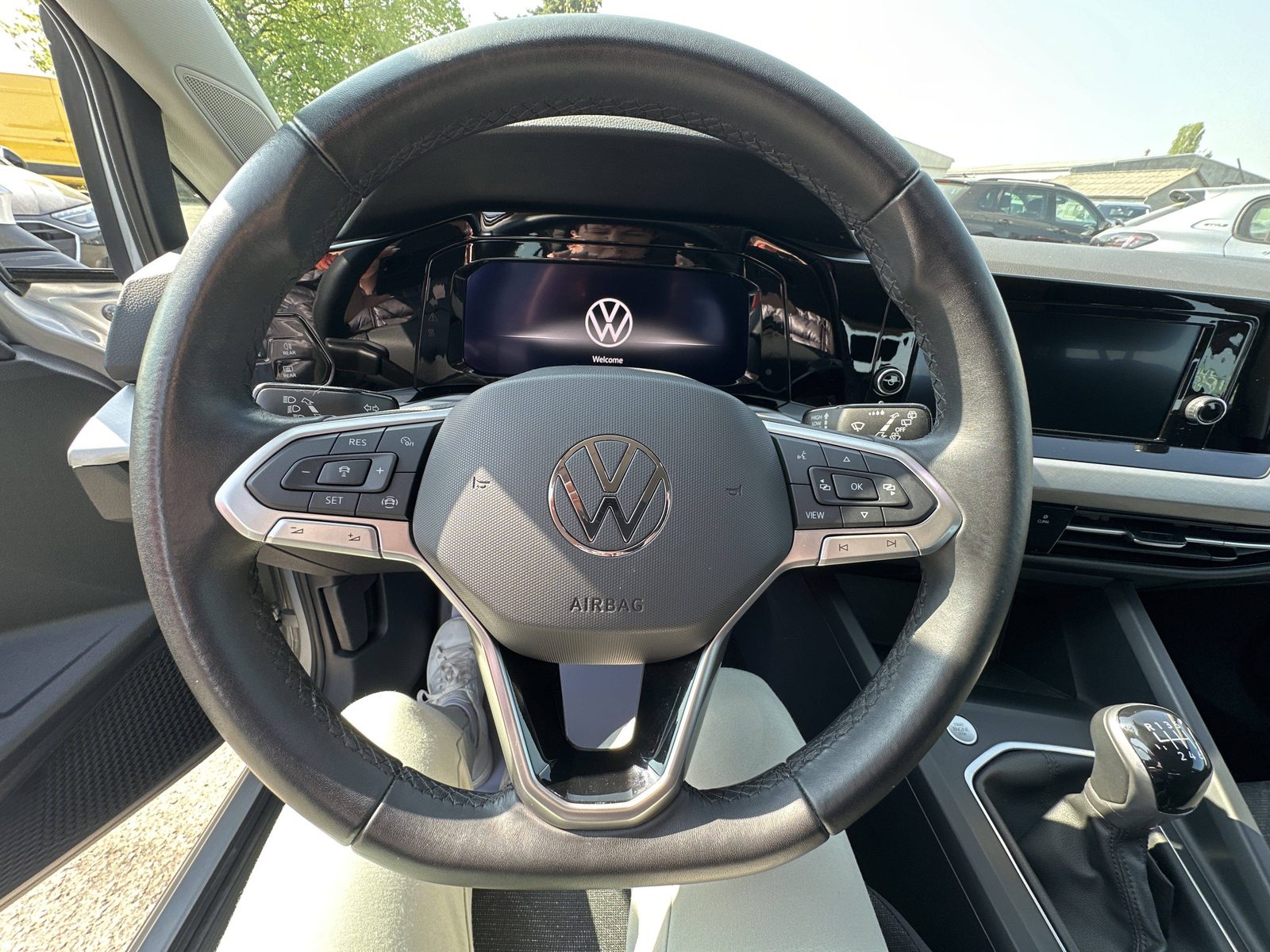2024 Volkswagen Golf — fotografija 23
