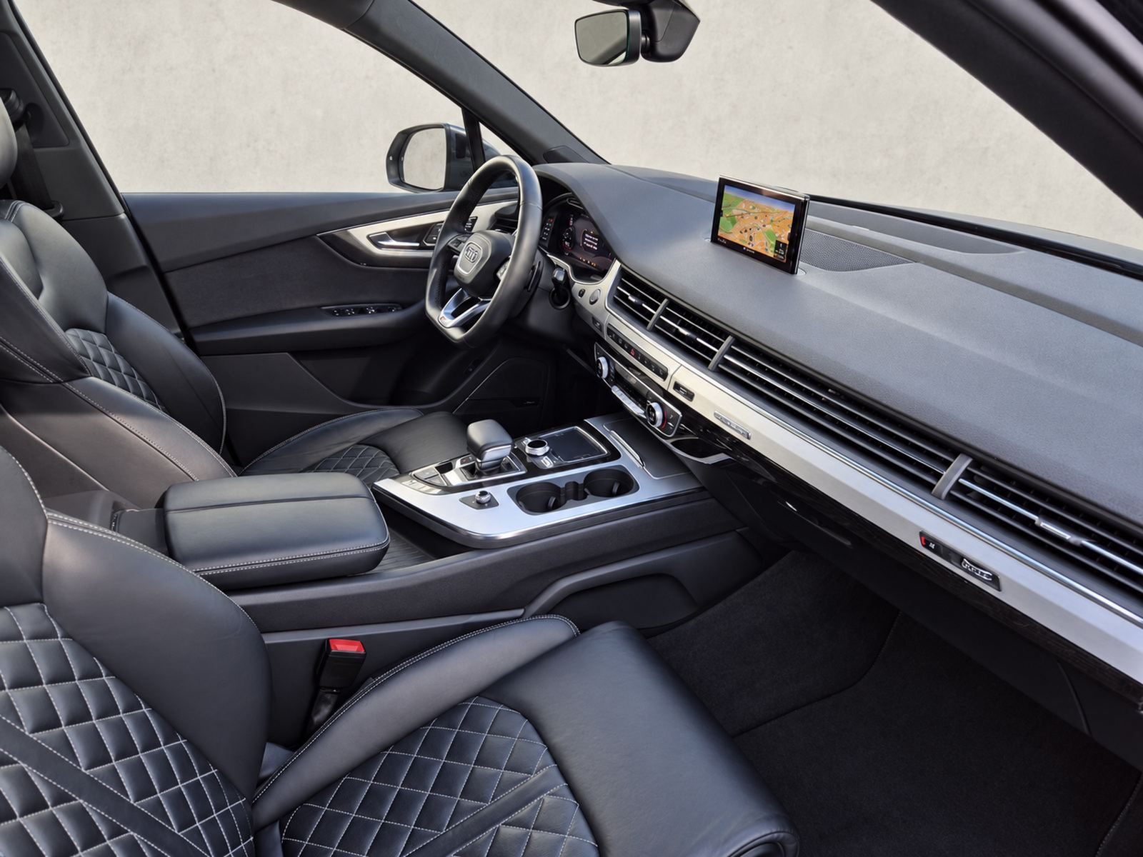 2017 Audi Q7 S line — fotografija 17