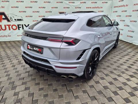 2023 Lamborghini Urus — sličica 8