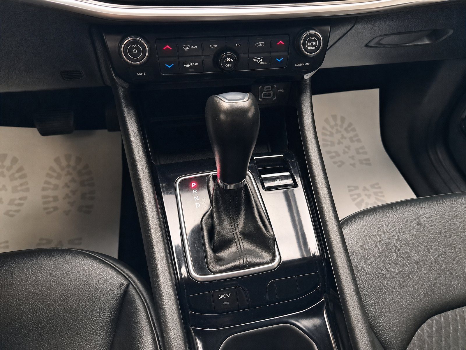 2022 Jeep Compass — fotografija 25