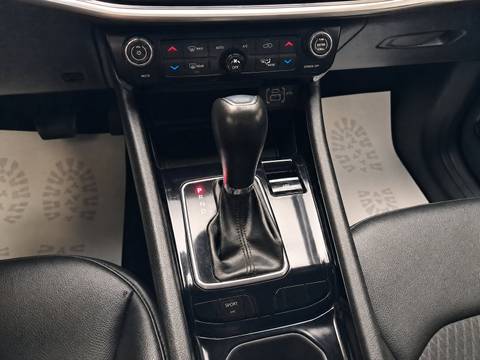 2022 Jeep Compass — sličica 25