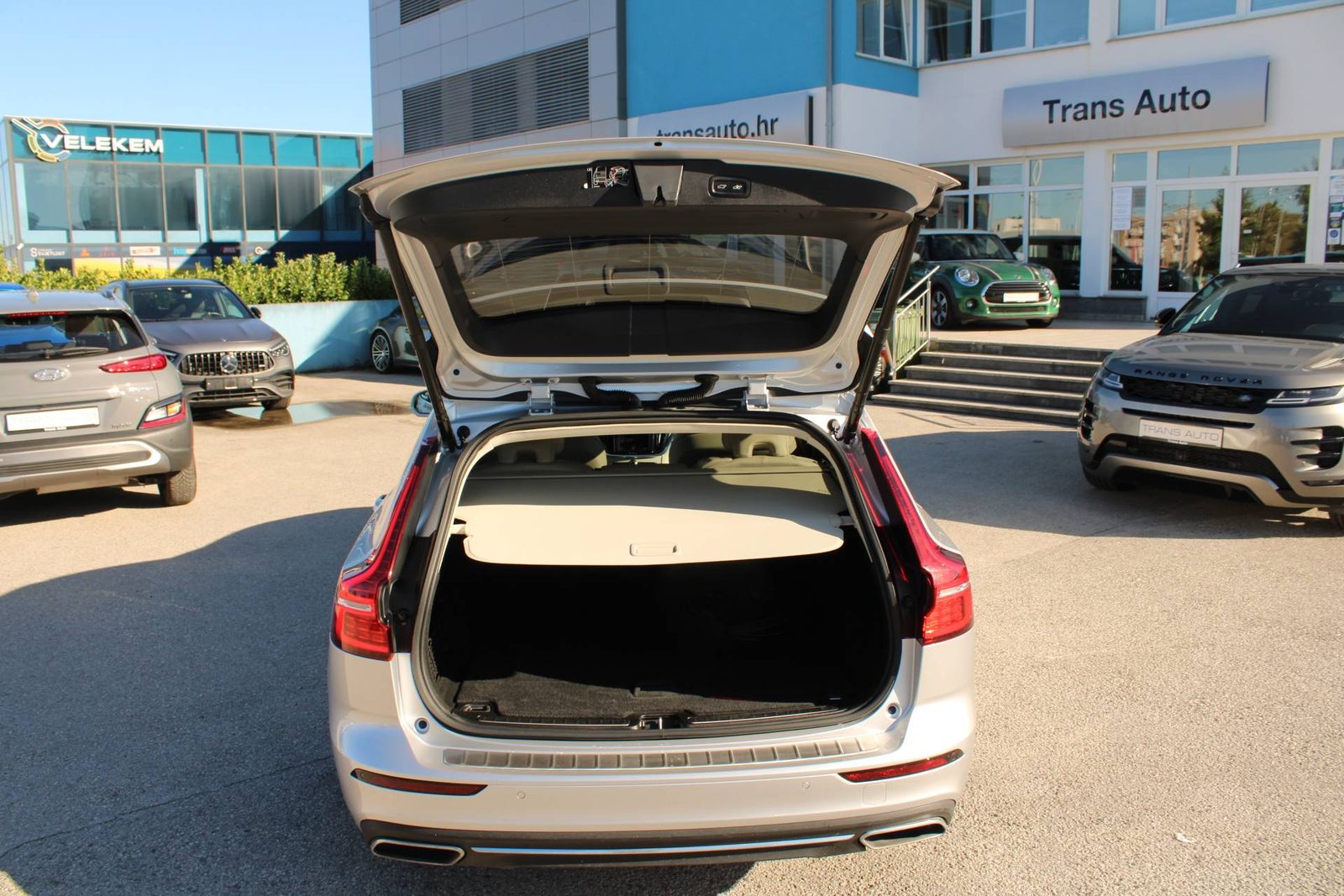2021 Volvo V60 — fotografija 9