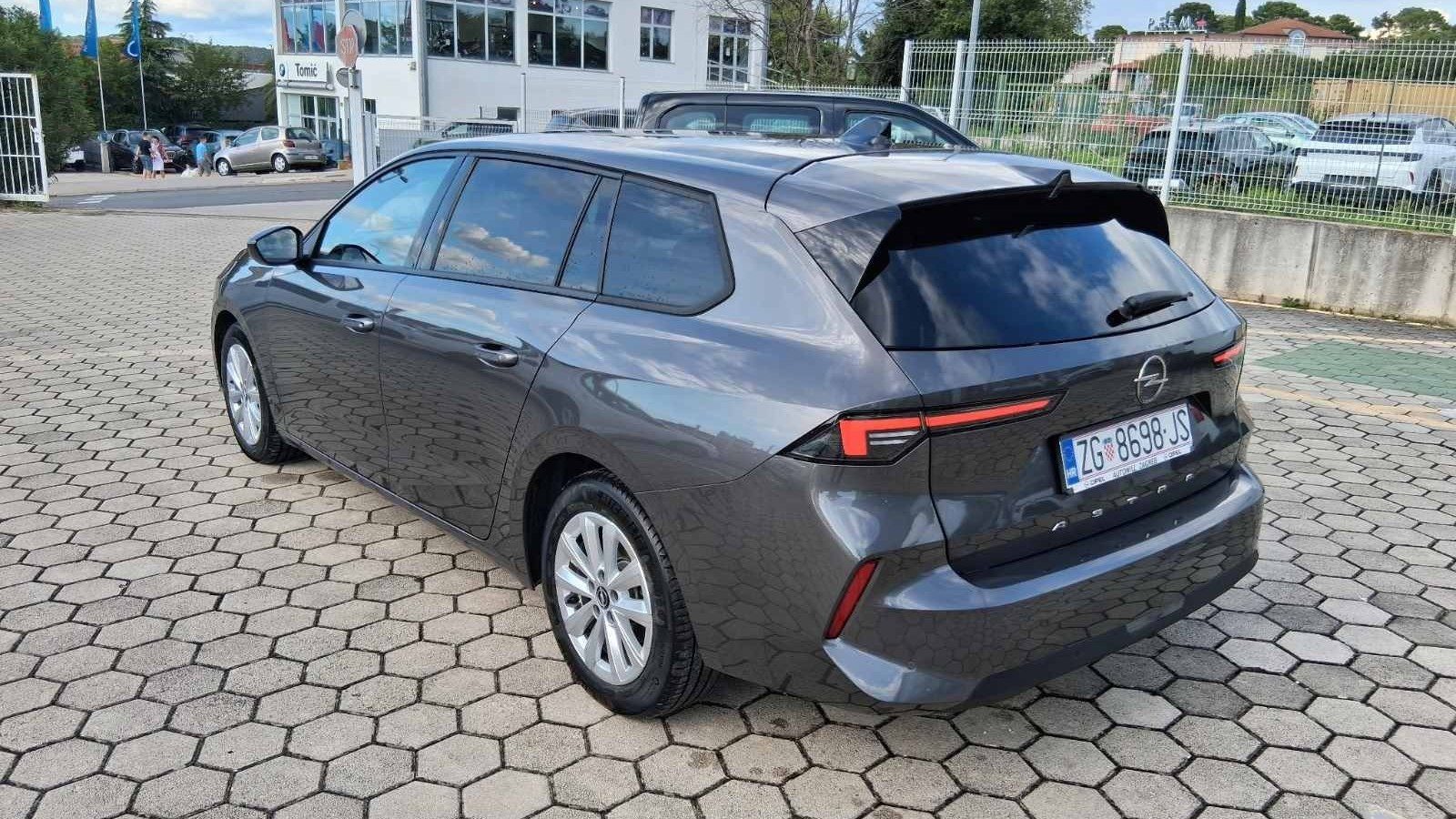 2024 Opel Astra Sports Tourer — fotografija 5