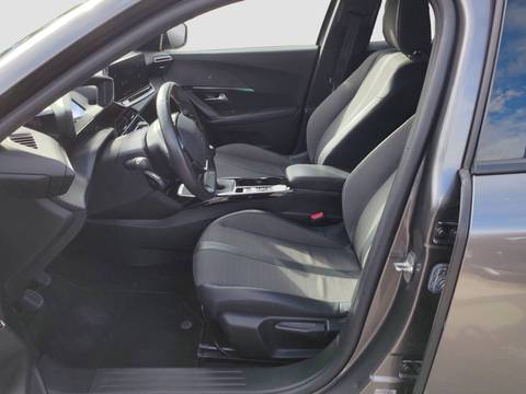 2023 Peugeot 2008 — sličica 12