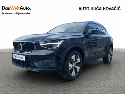 2026 Volvo XC40