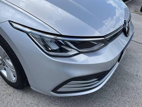 2022 Volkswagen Golf — sličica 13