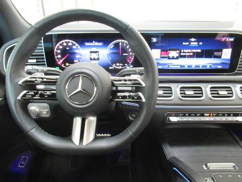 2025 Mercedes-Benz GLE — sličica 15