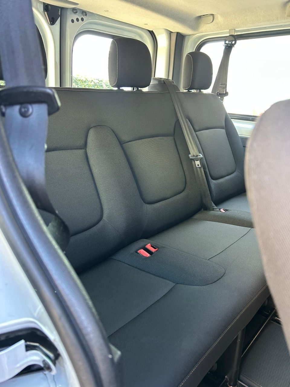 2017 Renault Trafic — fotografija 14