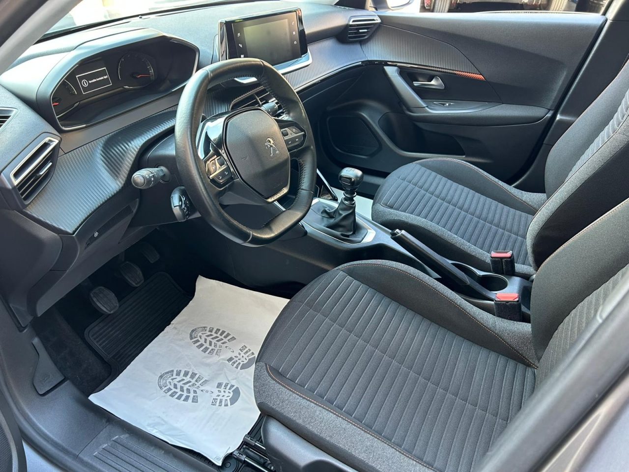 2021 Peugeot 2008 — fotografija 14