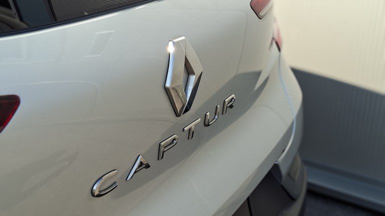 2022 Renault Captur — fotografija 23
