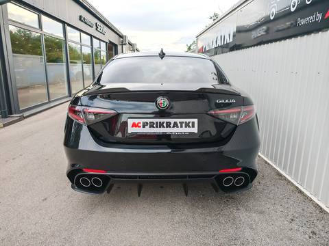 2026 Alfa Romeo Giulia QV — sličica 5