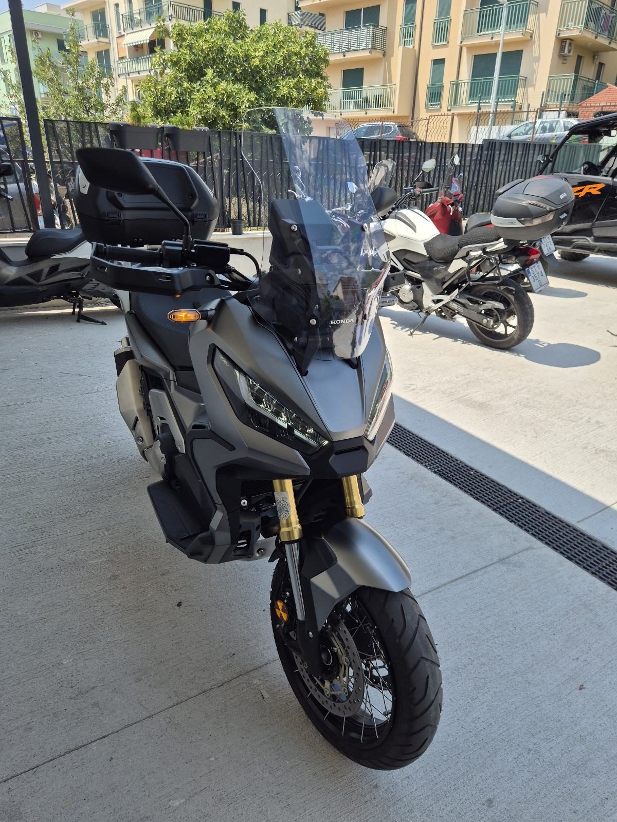 2022 Honda X-ADV 750 — fotografija 12