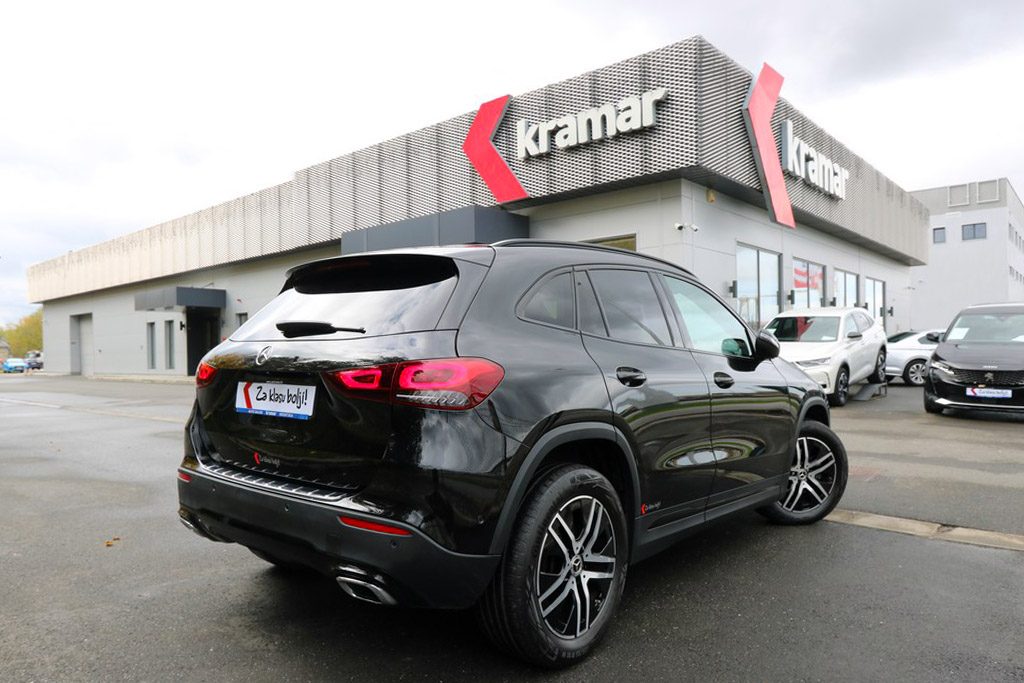 2021 Mercedes-Benz GLA Progressive — fotografija 16