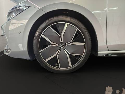 2026 Volkswagen Passat R-Line — sličica 6