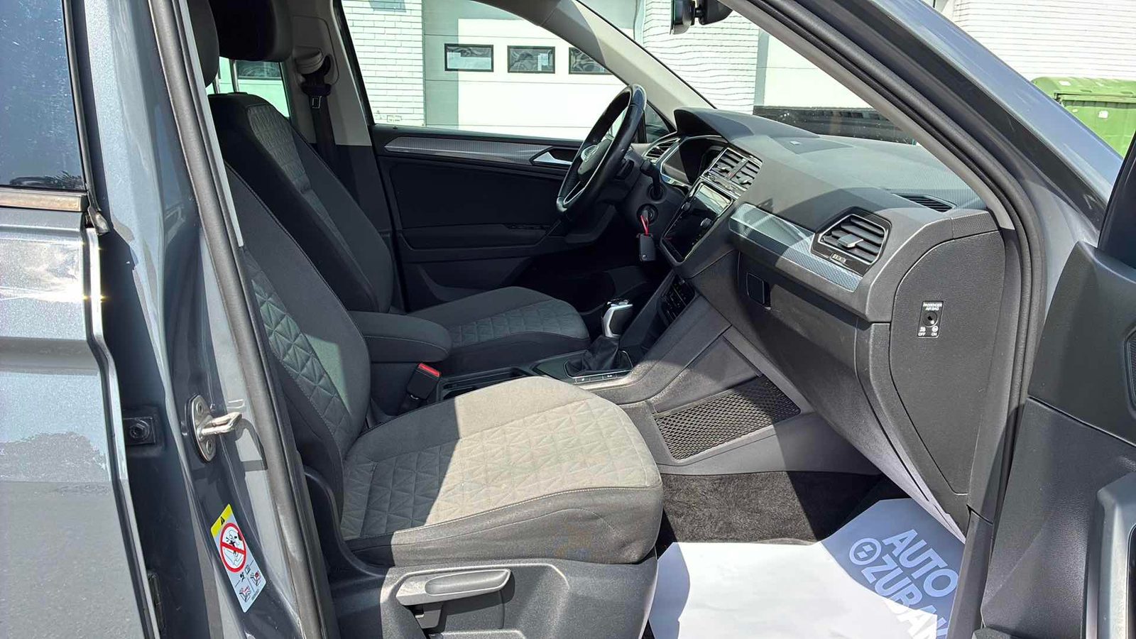 2022 Volkswagen Tiguan — fotografija 9
