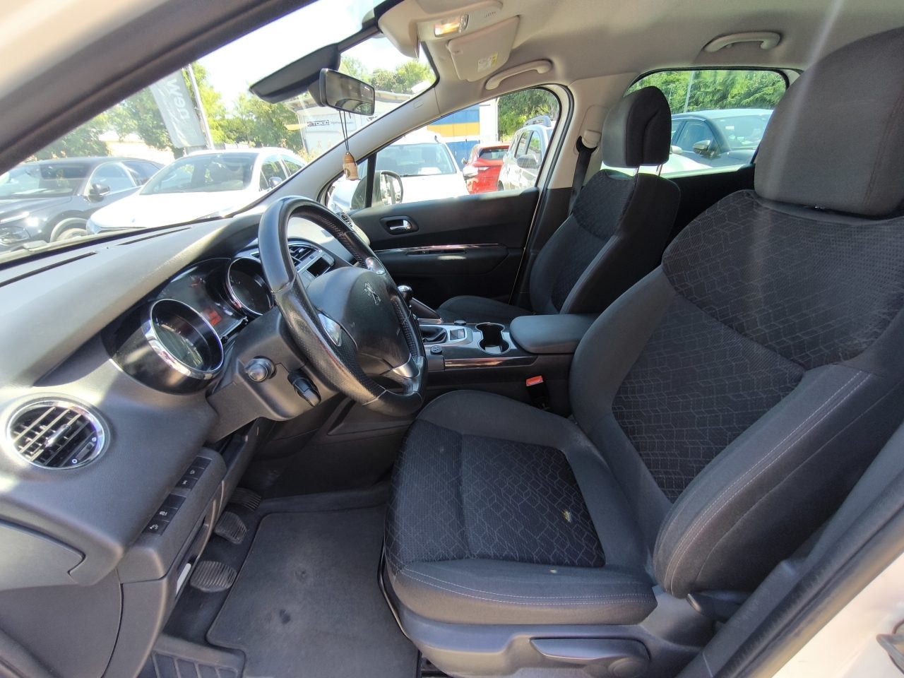 2016 Peugeot 3008 — fotografija 7