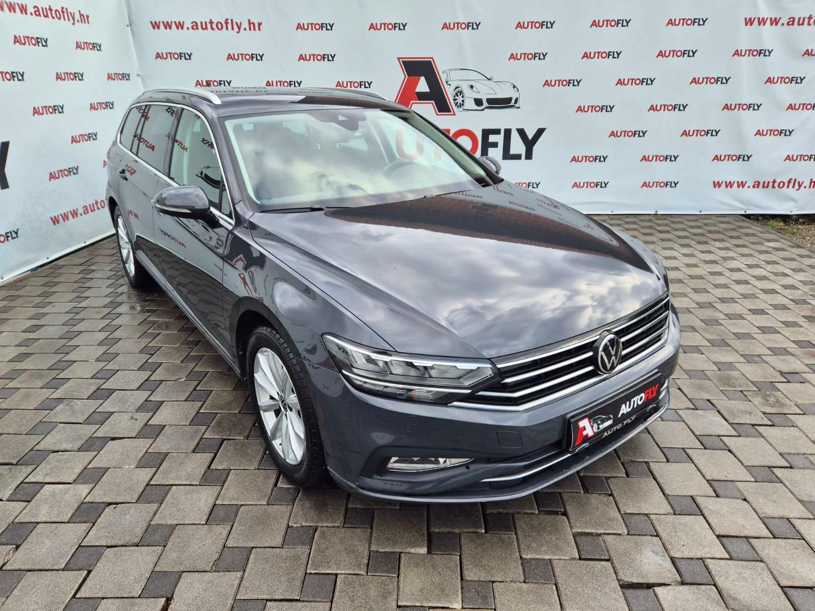 2021 Volkswagen Passat Variant — fotografija 3